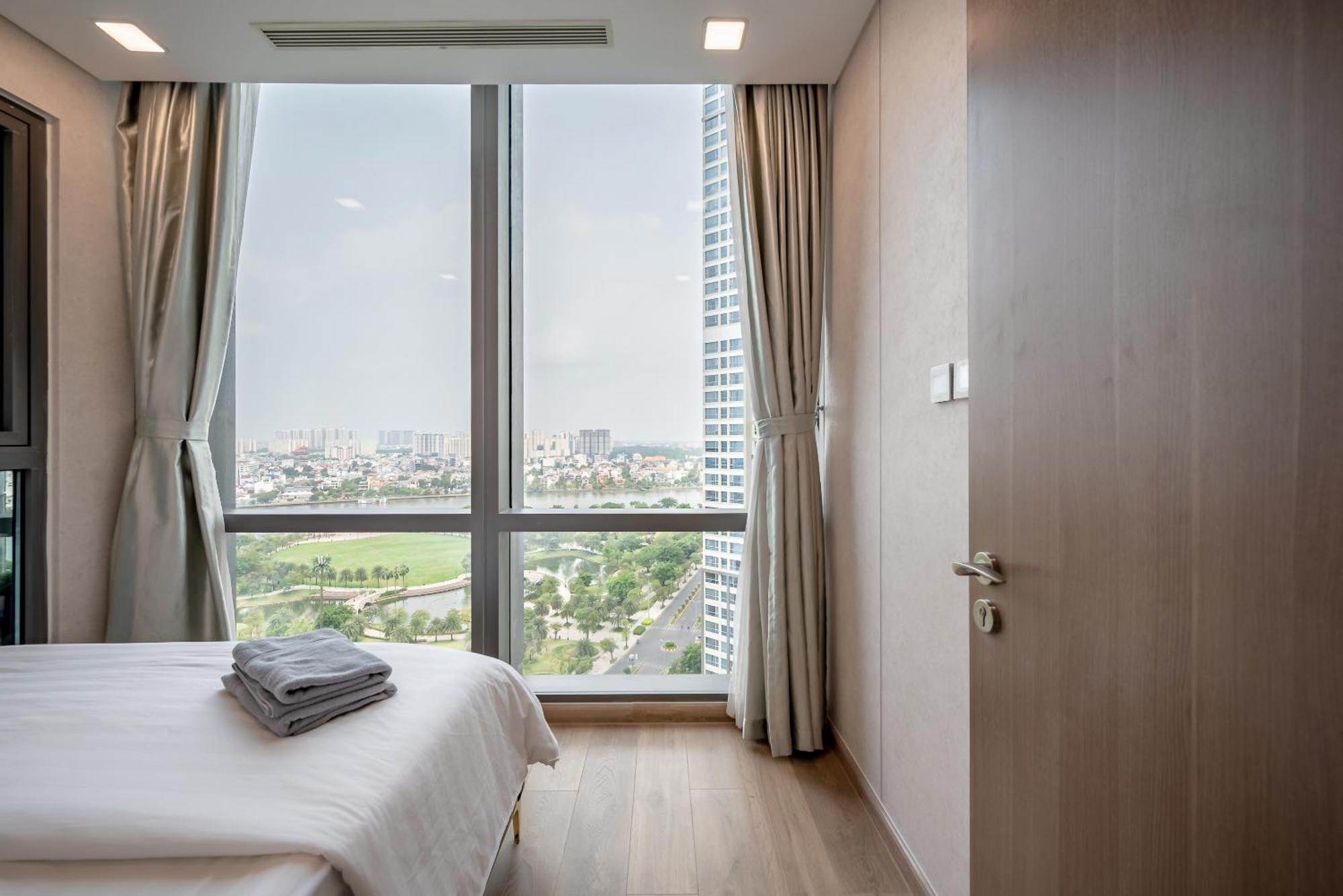Landmark 81 Condotel Garden Bay Ho Şi Min Dış mekan fotoğraf